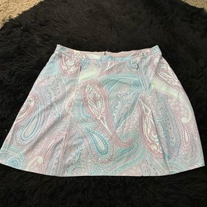 Tail Paisley pattern skort